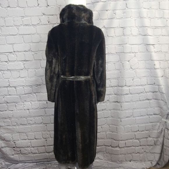 Vintage Dubrowsky and Brown Faux Fur Coat, Large - Picture 3 of 10